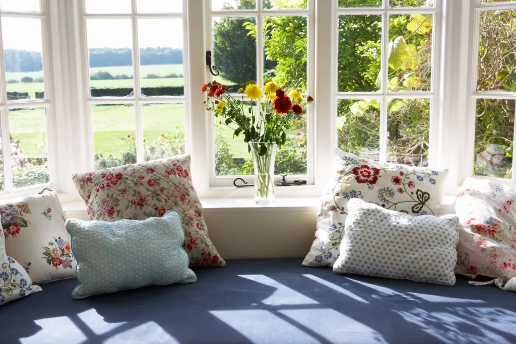 Bay window seat with pillows